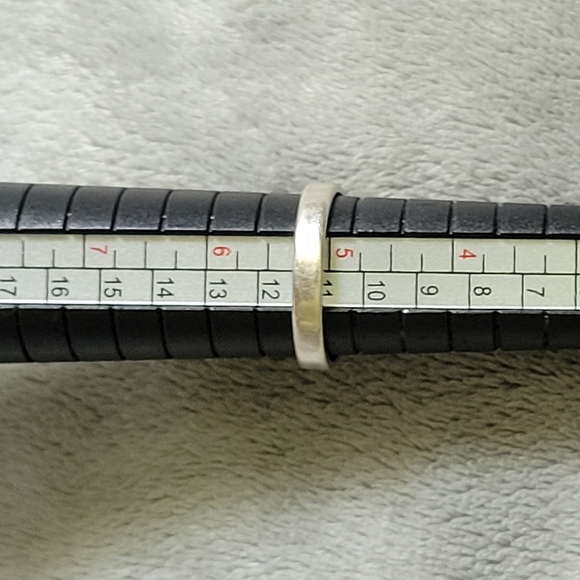 Vintage Native American Handmade Sterling Silver Turquoise Ring - Picture 6 of 7